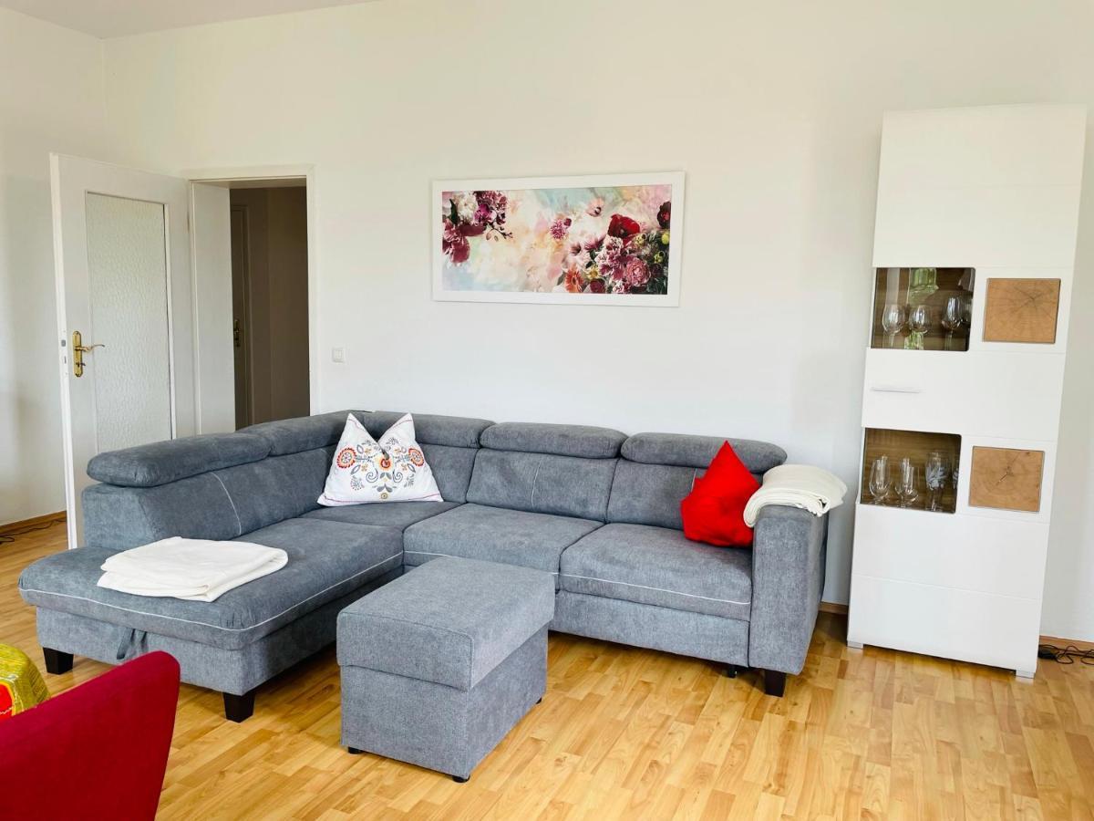 "Glueck Auf" Lichtdurchflutete Schicke Ferienwohnung In Zwickau Bagian luar foto